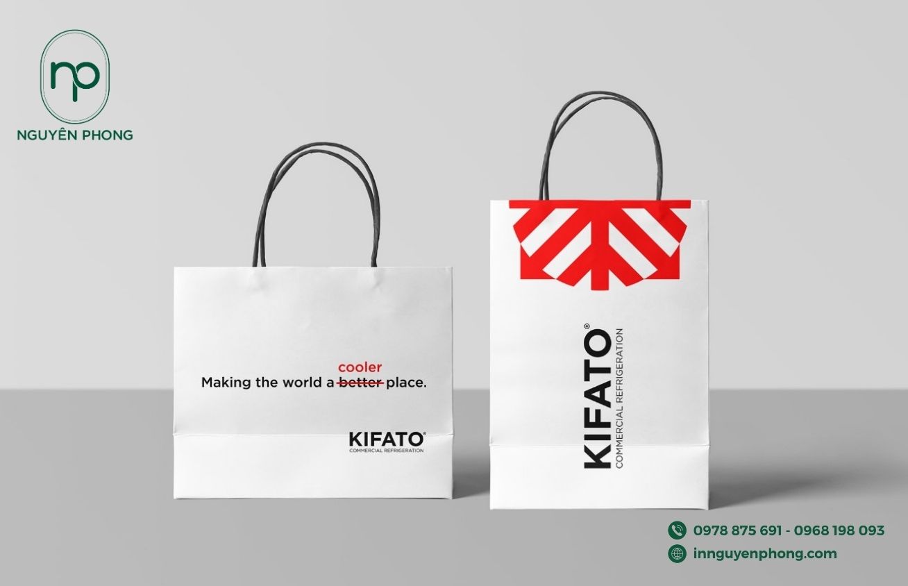 Logo chữ trên túi giấy